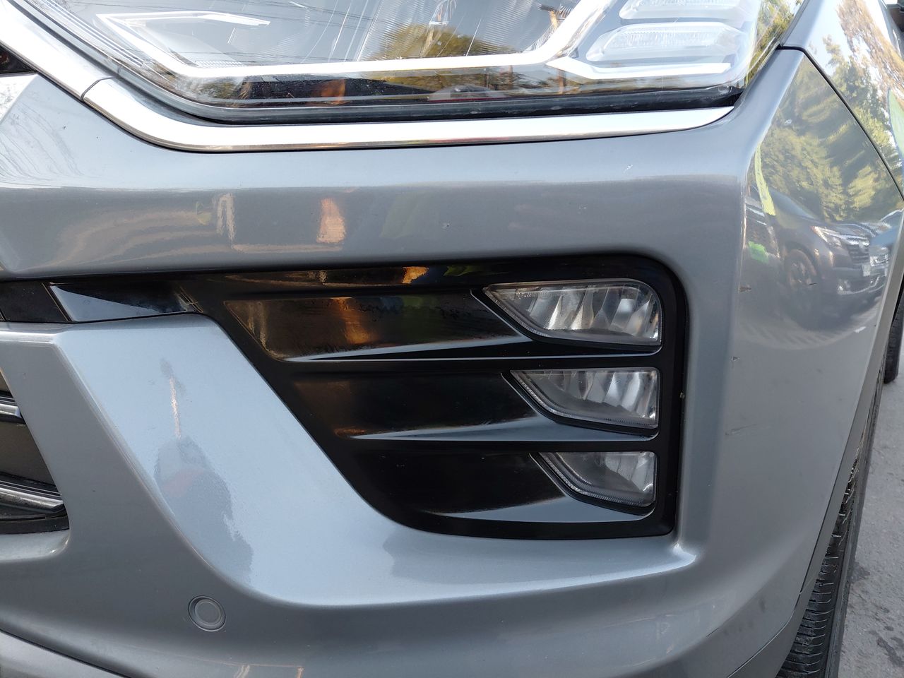SSANGYONG - 18