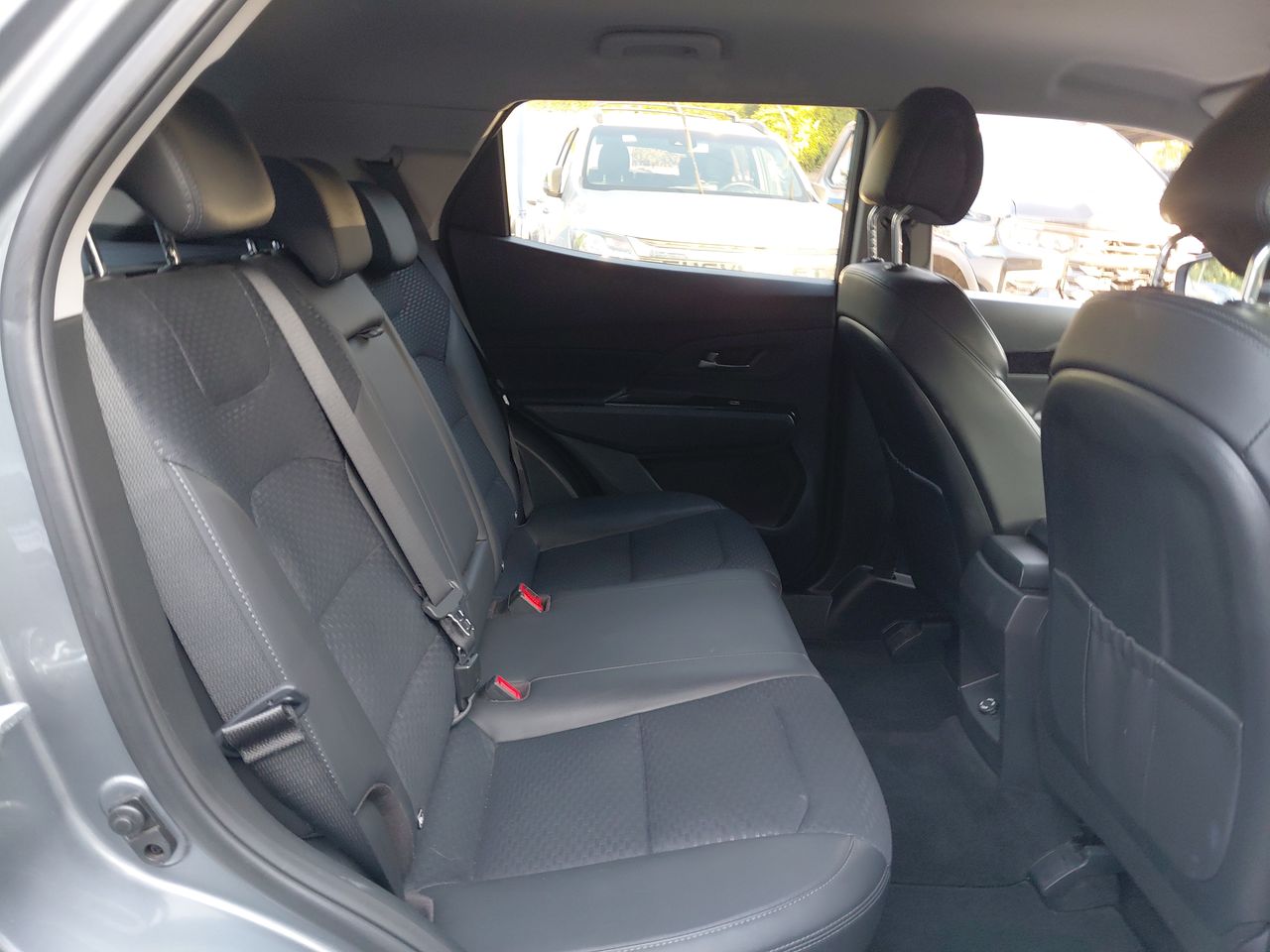 SSANGYONG - 11