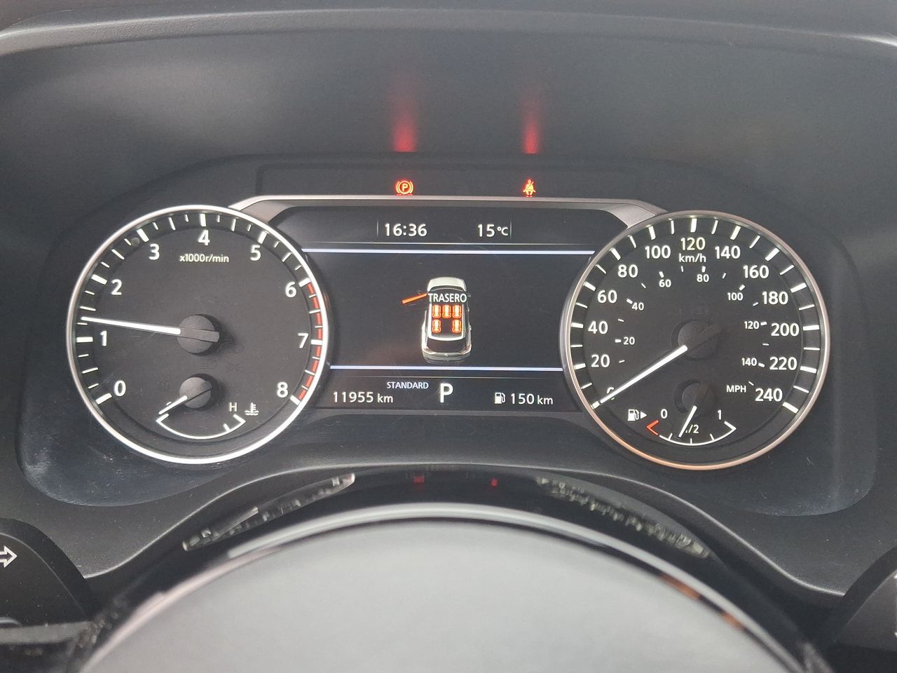 NISSAN - 27