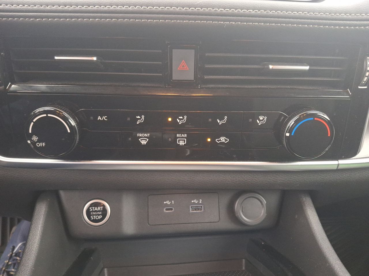 NISSAN - 30