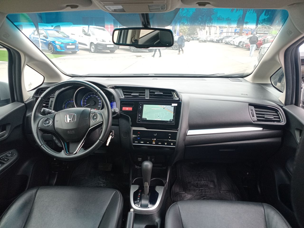Honda WR-V — foto 24 de 27