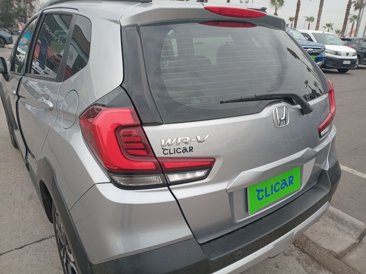 Honda WR-V — foto 12 de 27