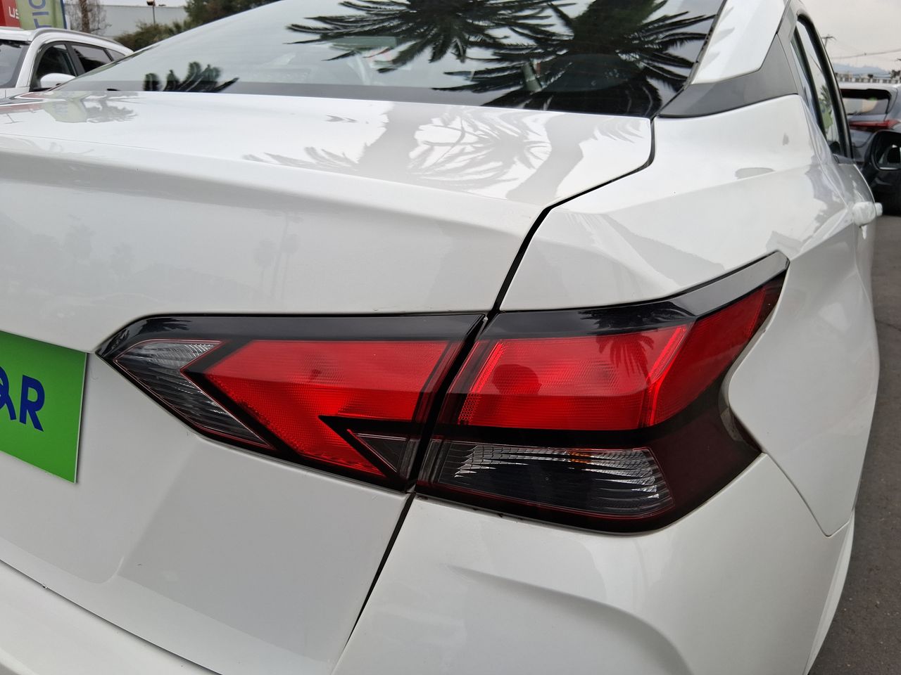 NISSAN - 20