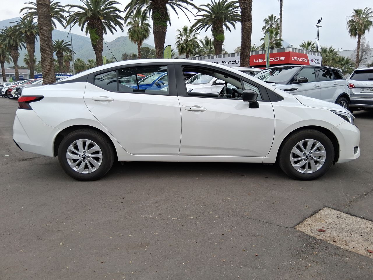NISSAN - 8