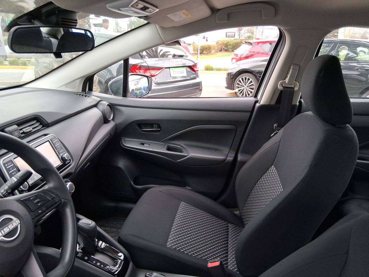 NISSAN - 10