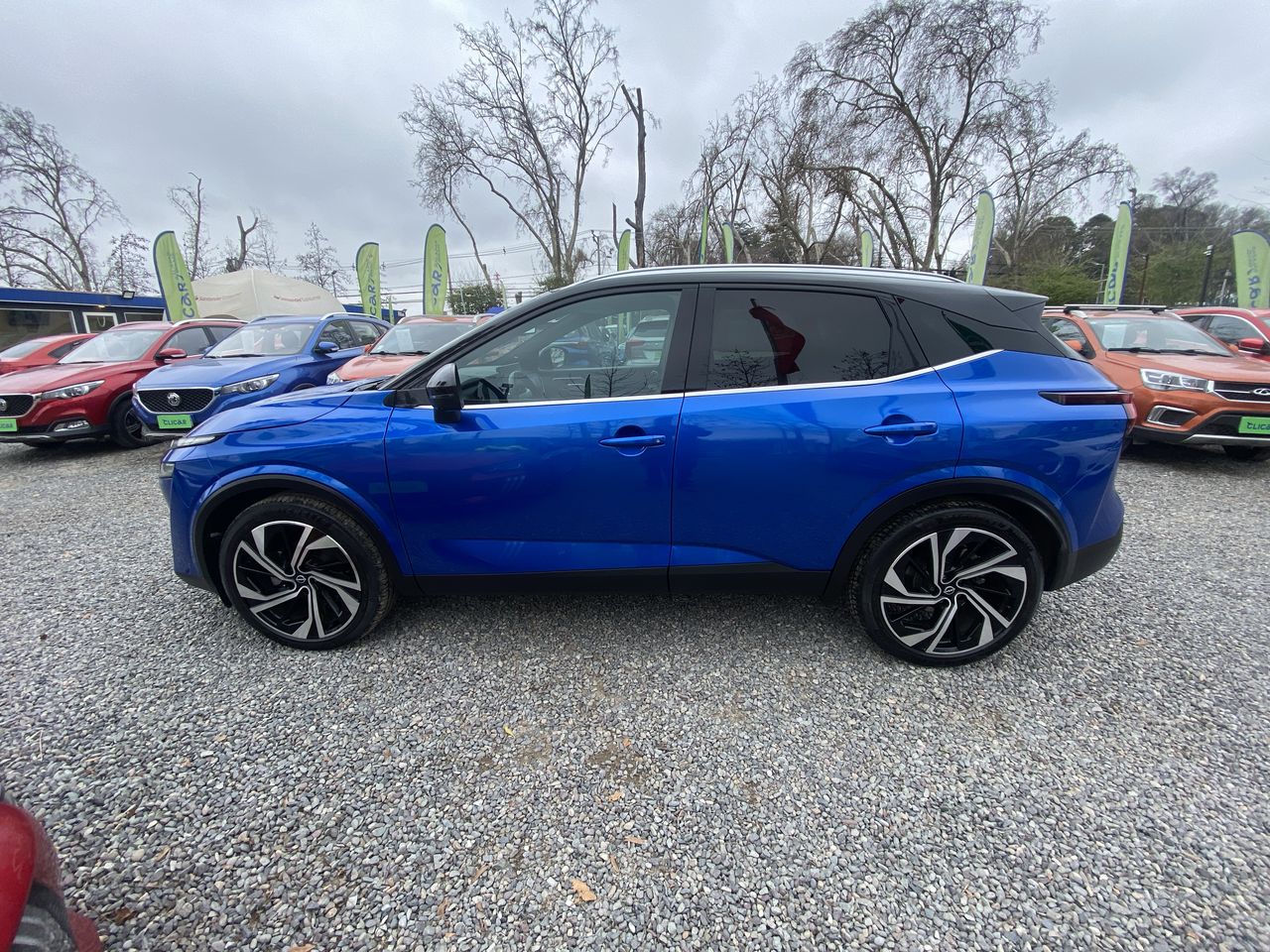 NISSAN - 4