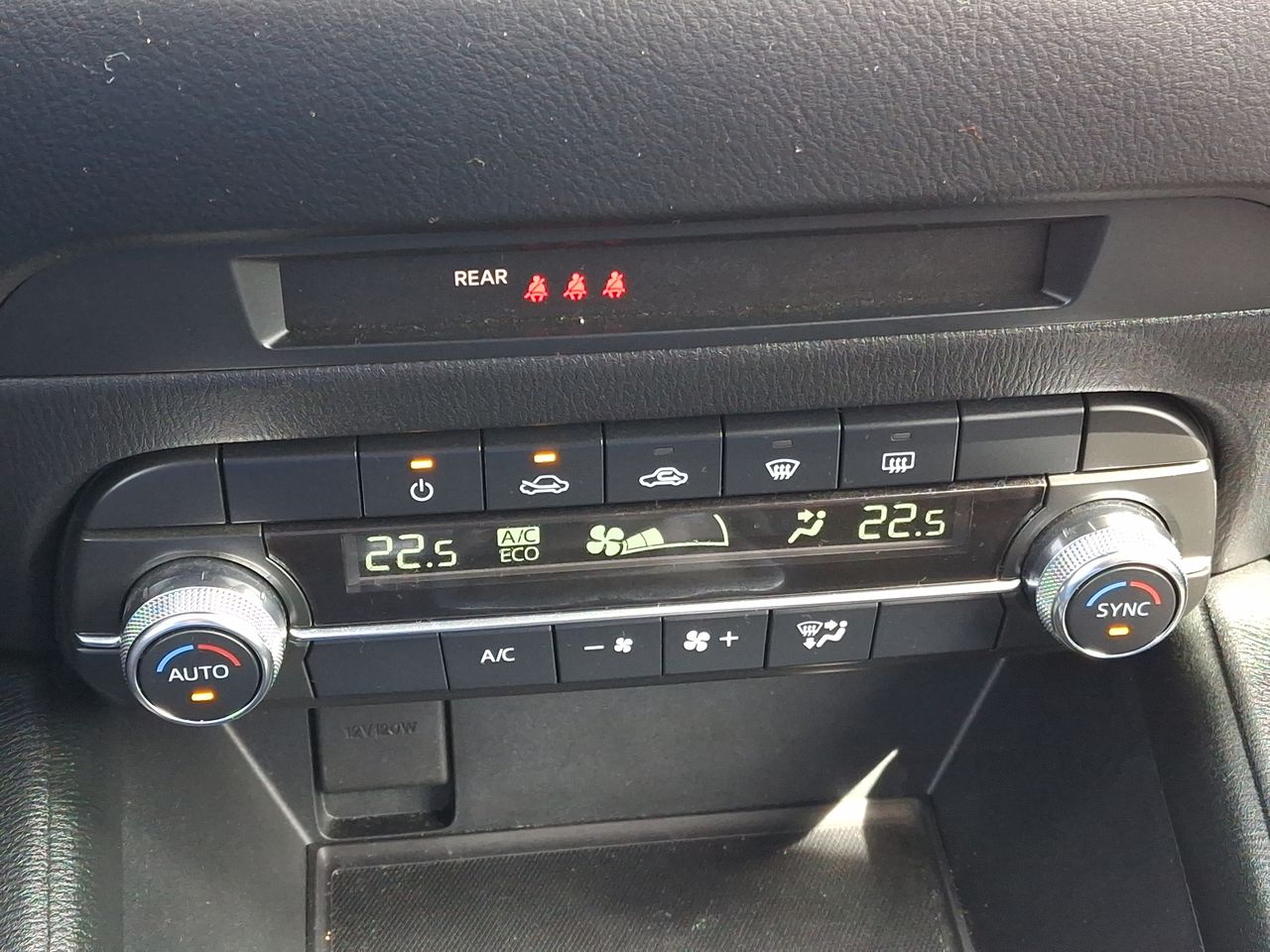 MAZDA - 28