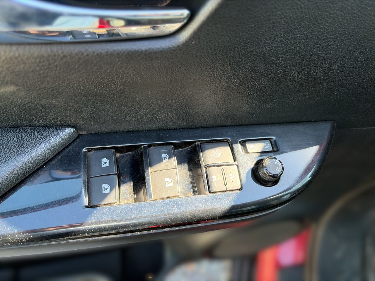 Toyota Hilux — foto 21 de 28