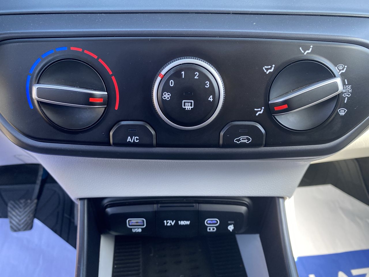 HYUNDAI - 29