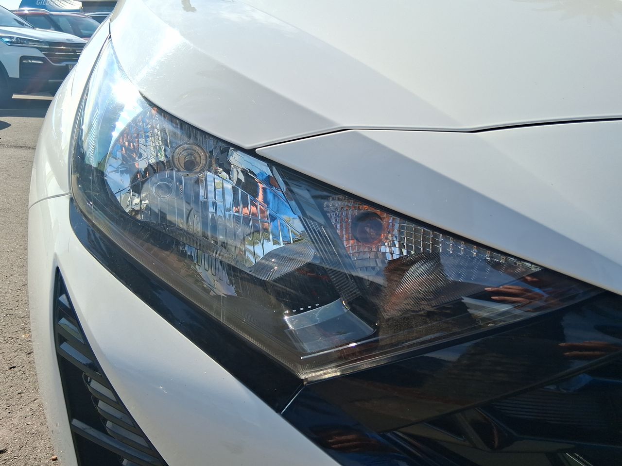 HYUNDAI - 19