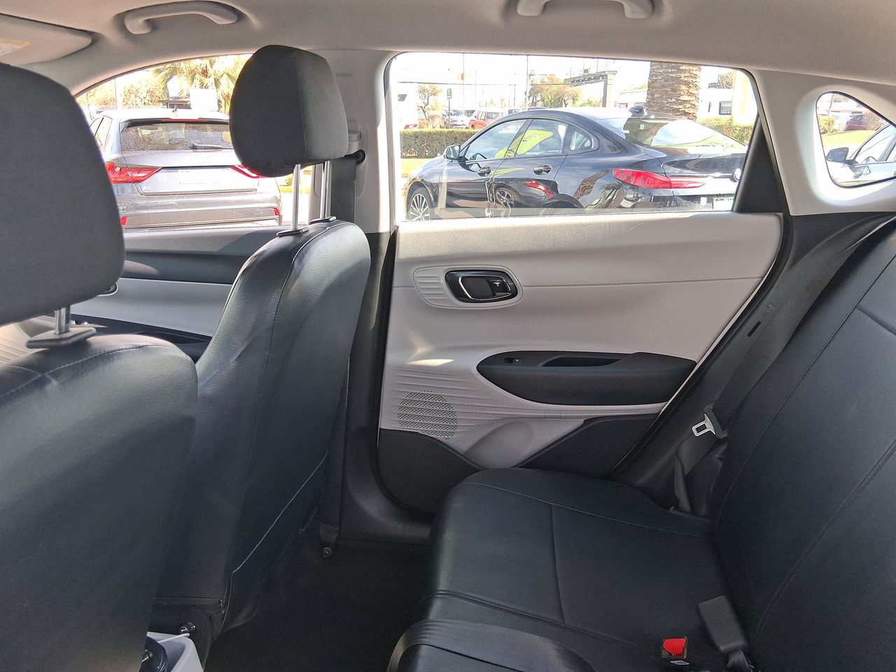 HYUNDAI - 11