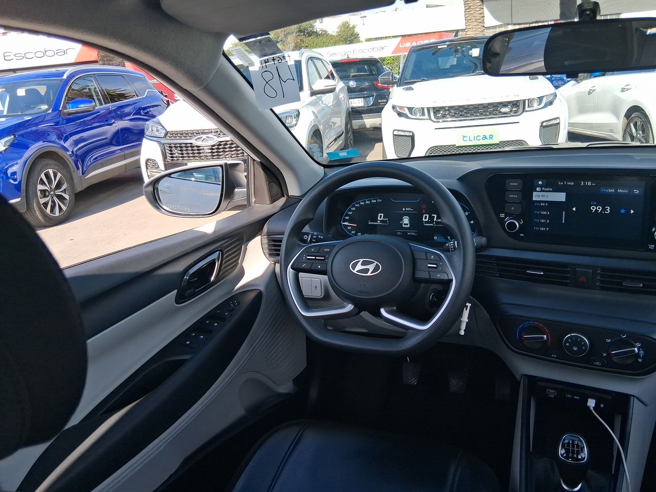 HYUNDAI - 16