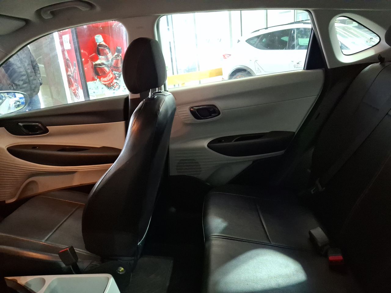 HYUNDAI - 11