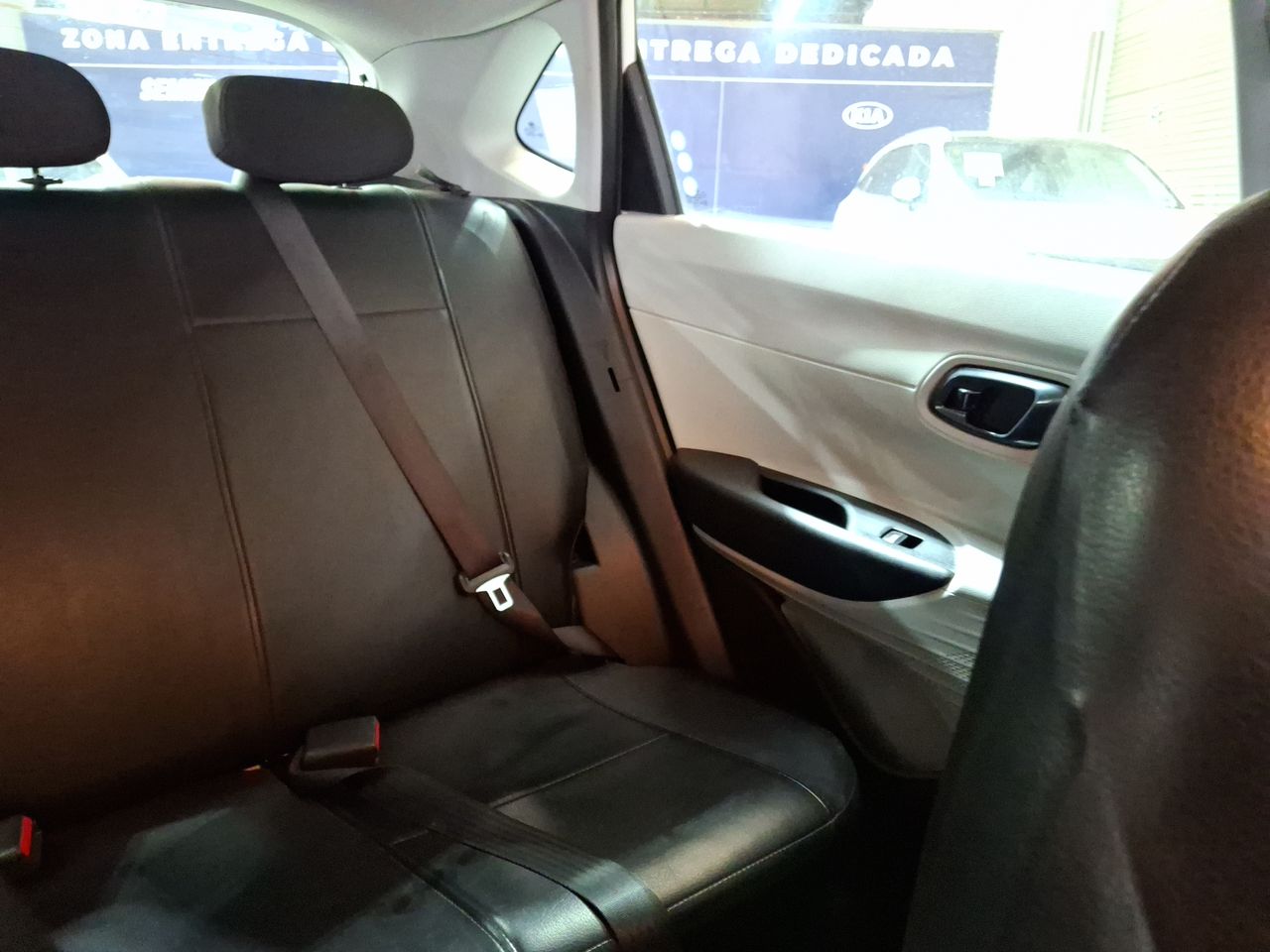 HYUNDAI - 14
