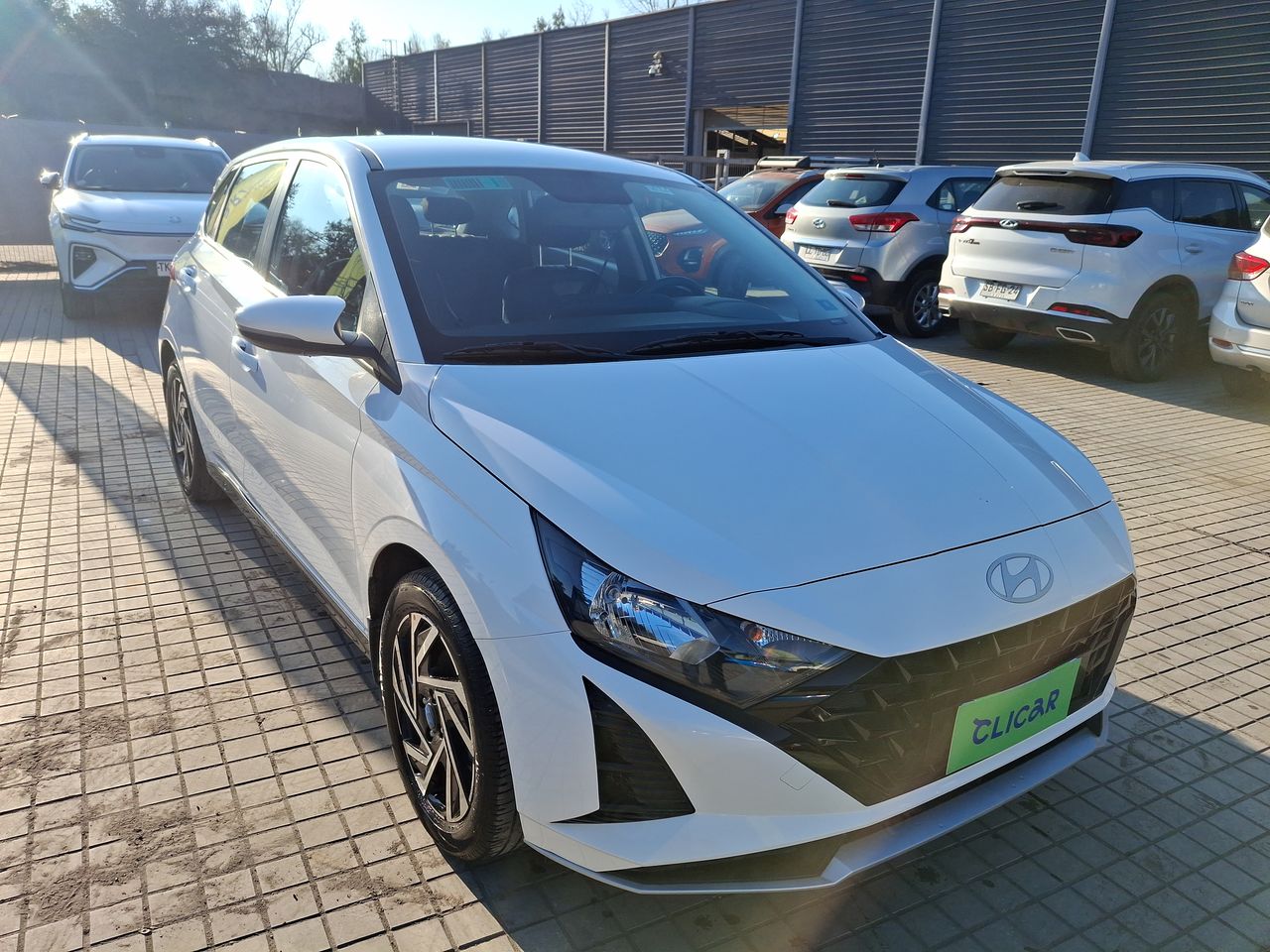 HYUNDAI - 1