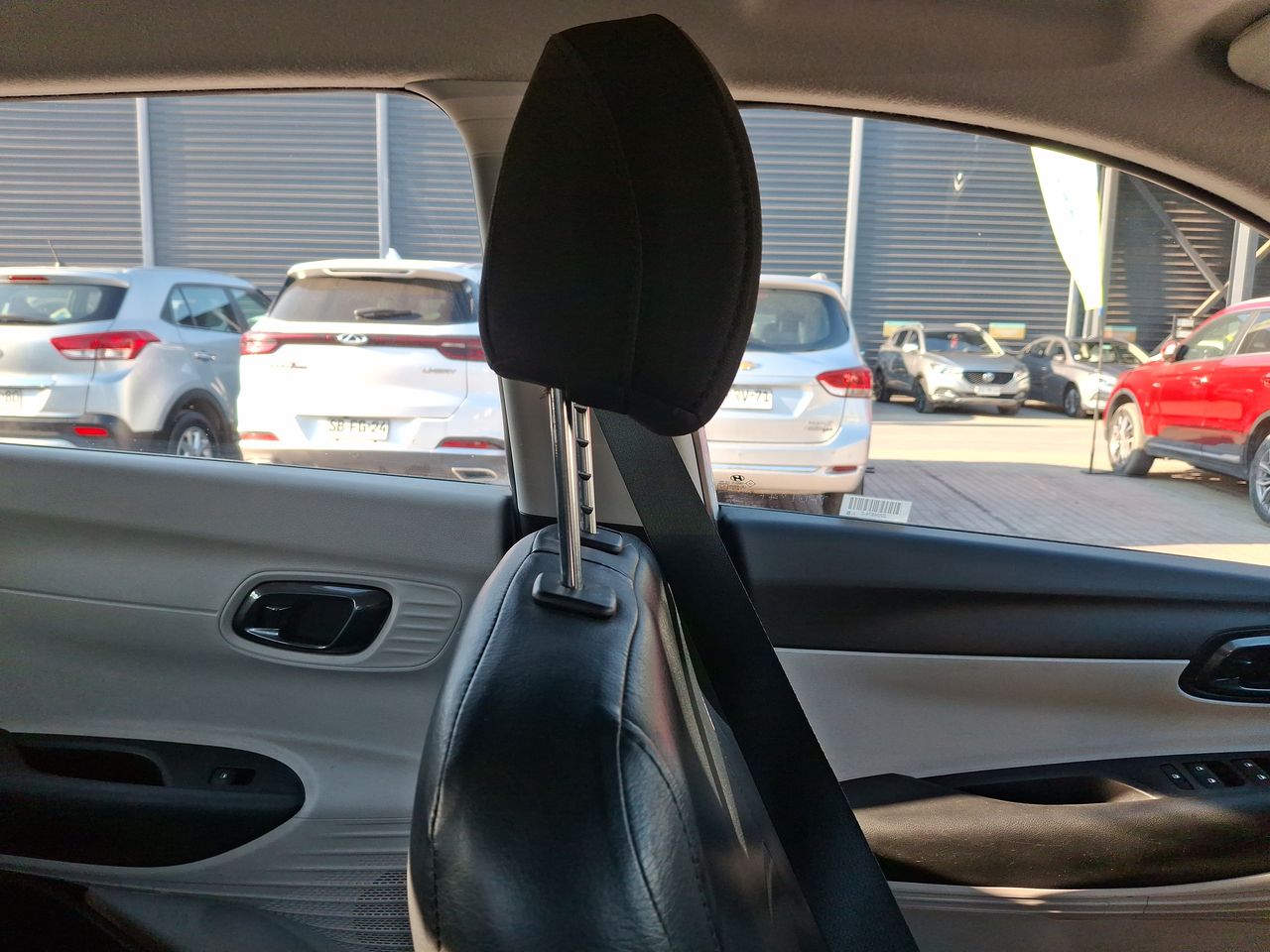 HYUNDAI - 15