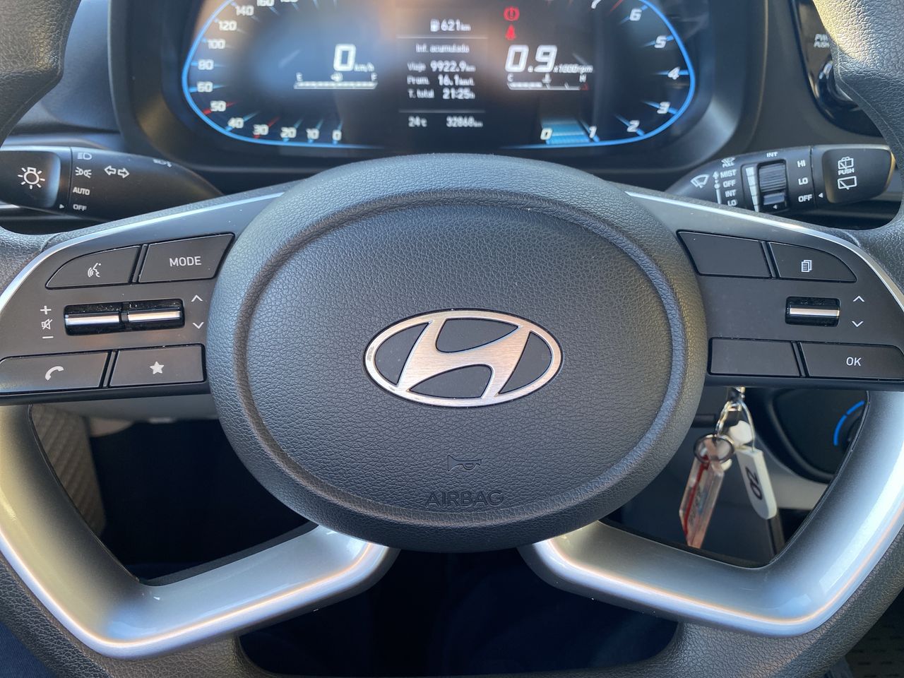HYUNDAI - 26