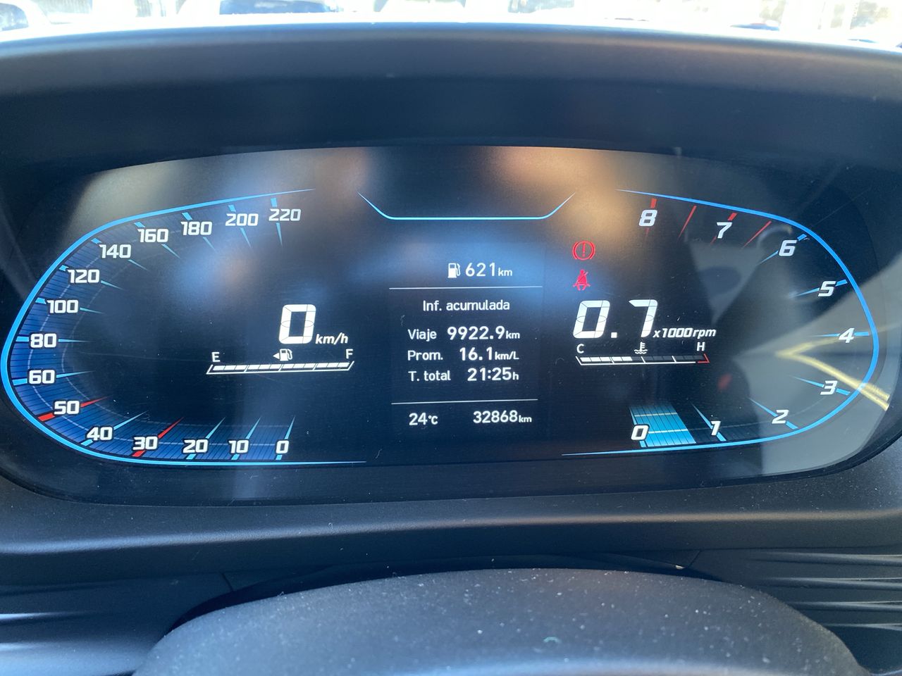 HYUNDAI - 27