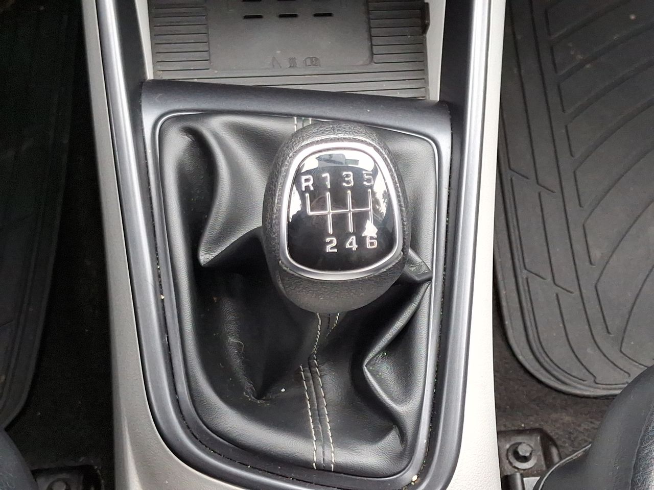 HYUNDAI - 30