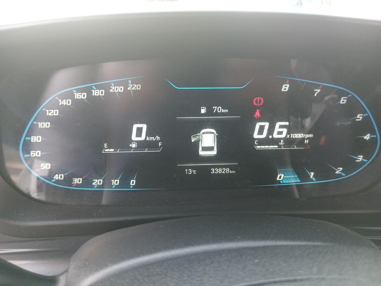 HYUNDAI - 27