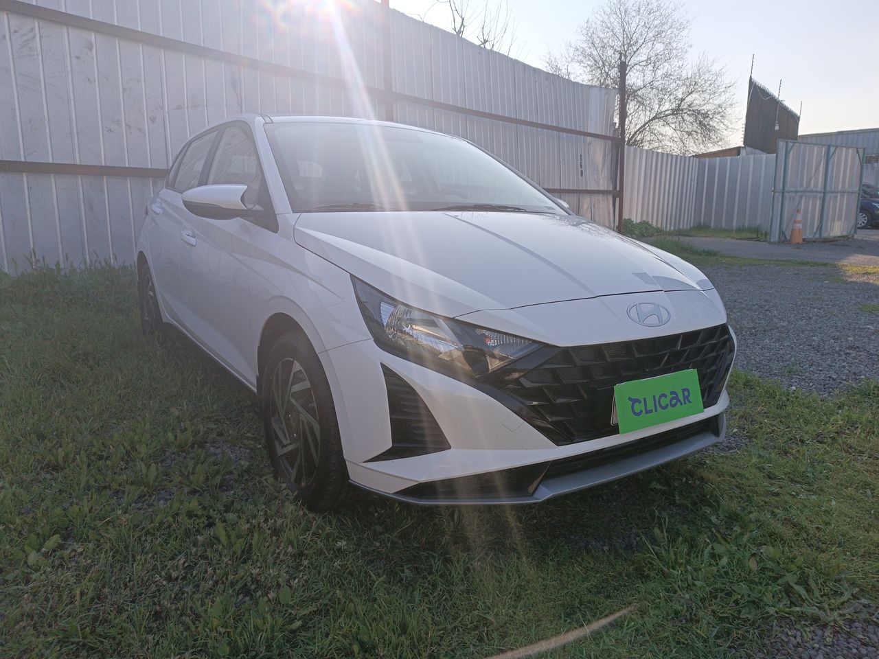 HYUNDAI - 1