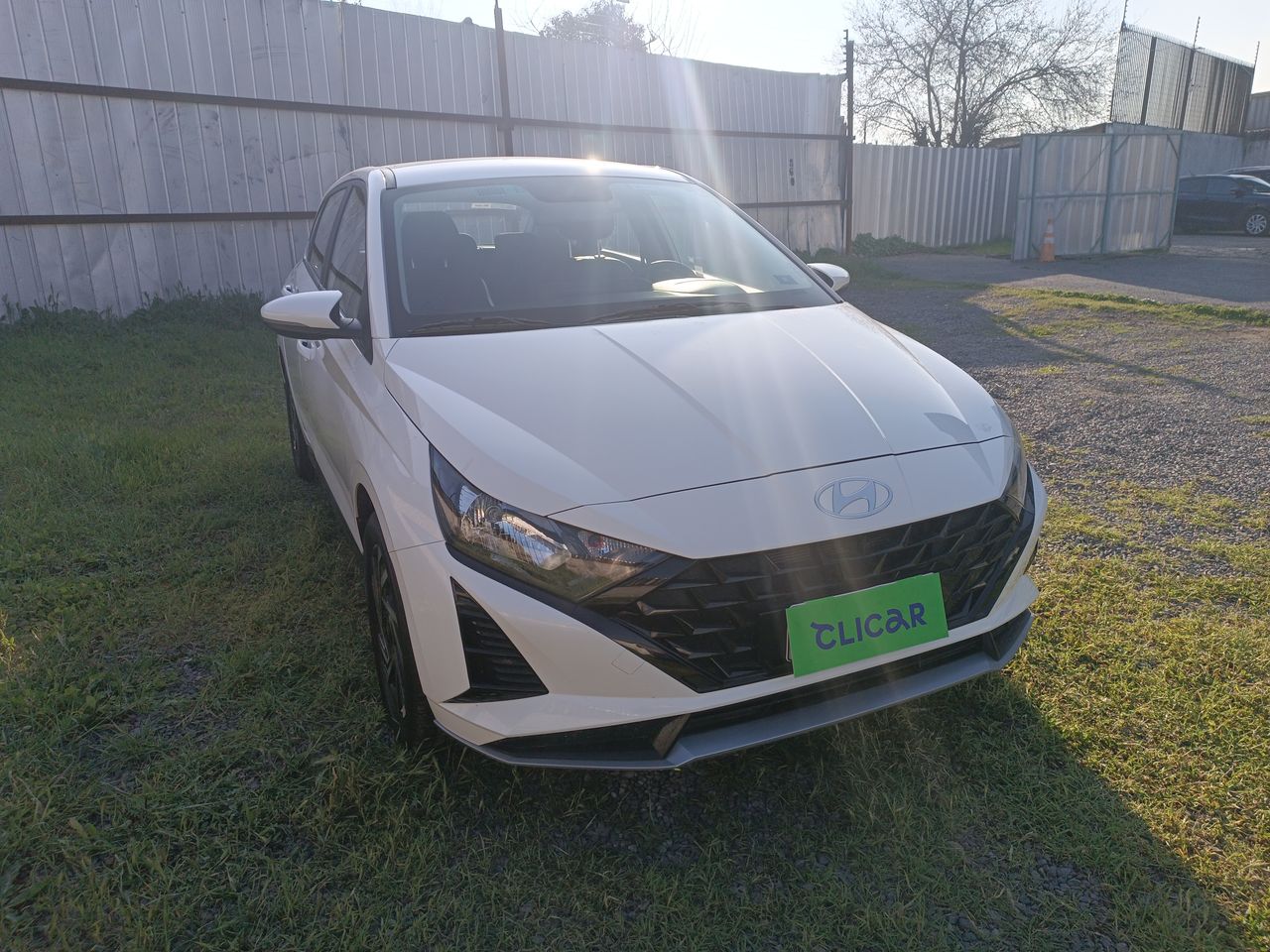 HYUNDAI - 2