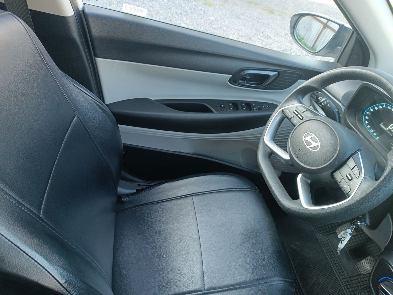 HYUNDAI - 16