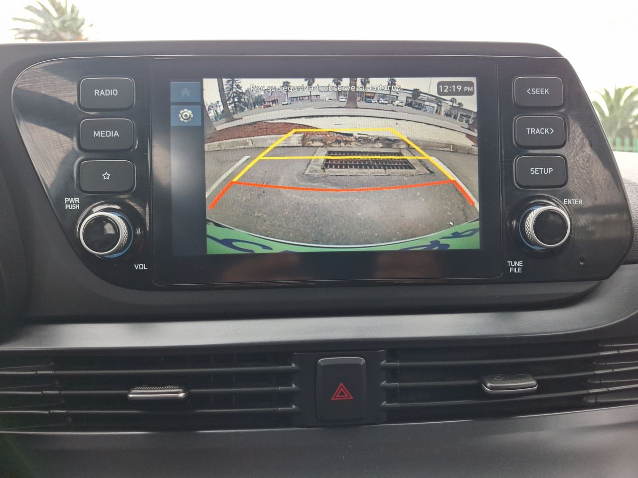HYUNDAI - 28