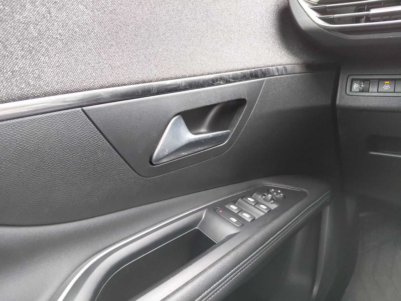 PEUGEOT - 20