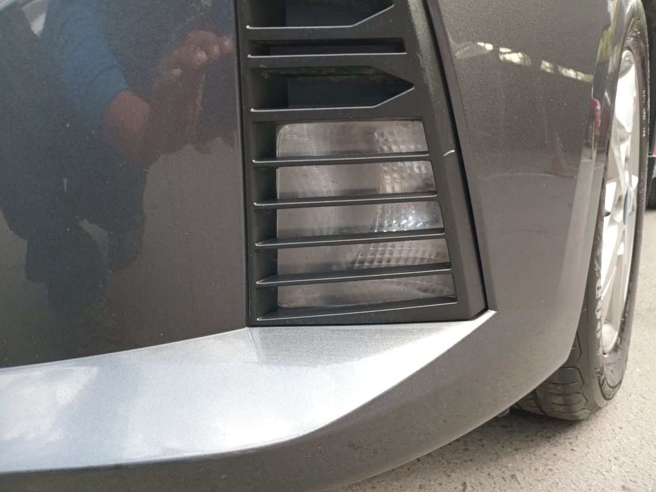HYUNDAI - 18