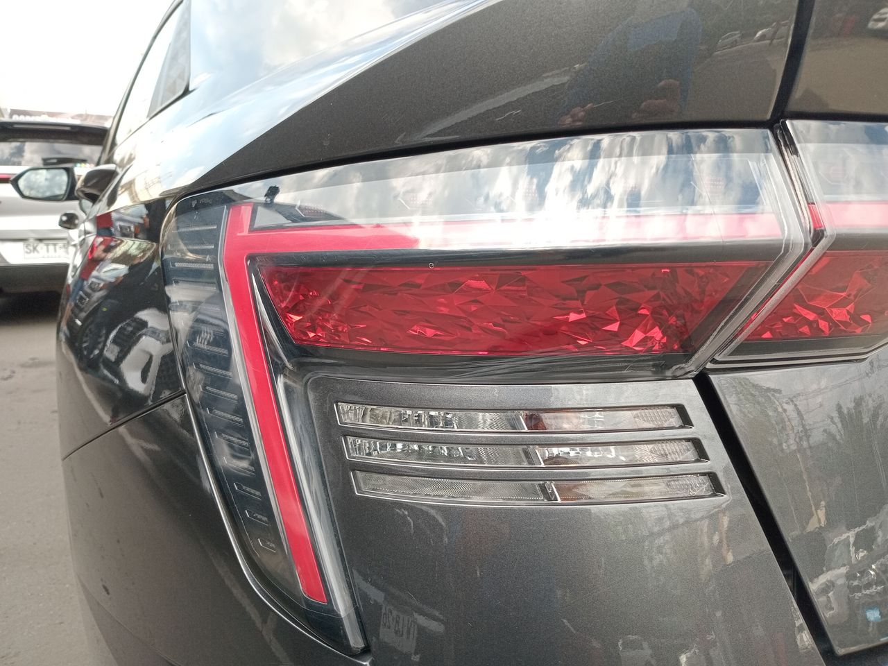 HYUNDAI - 19