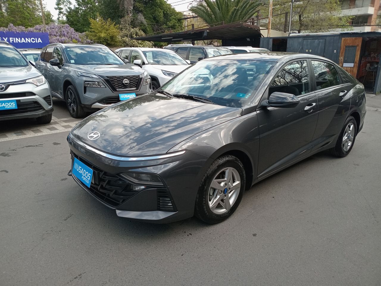 HYUNDAI - 3