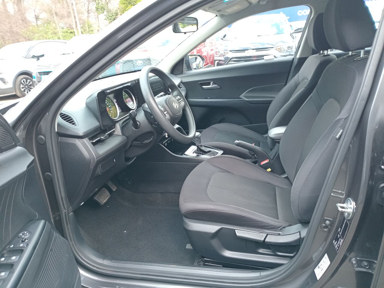 HYUNDAI - 14