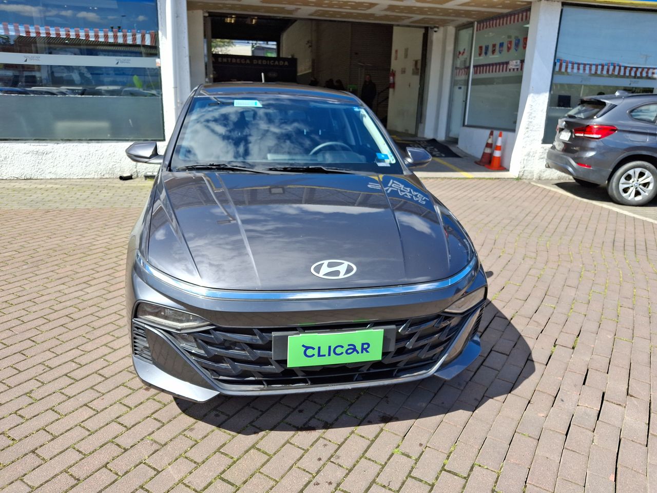 HYUNDAI - 2