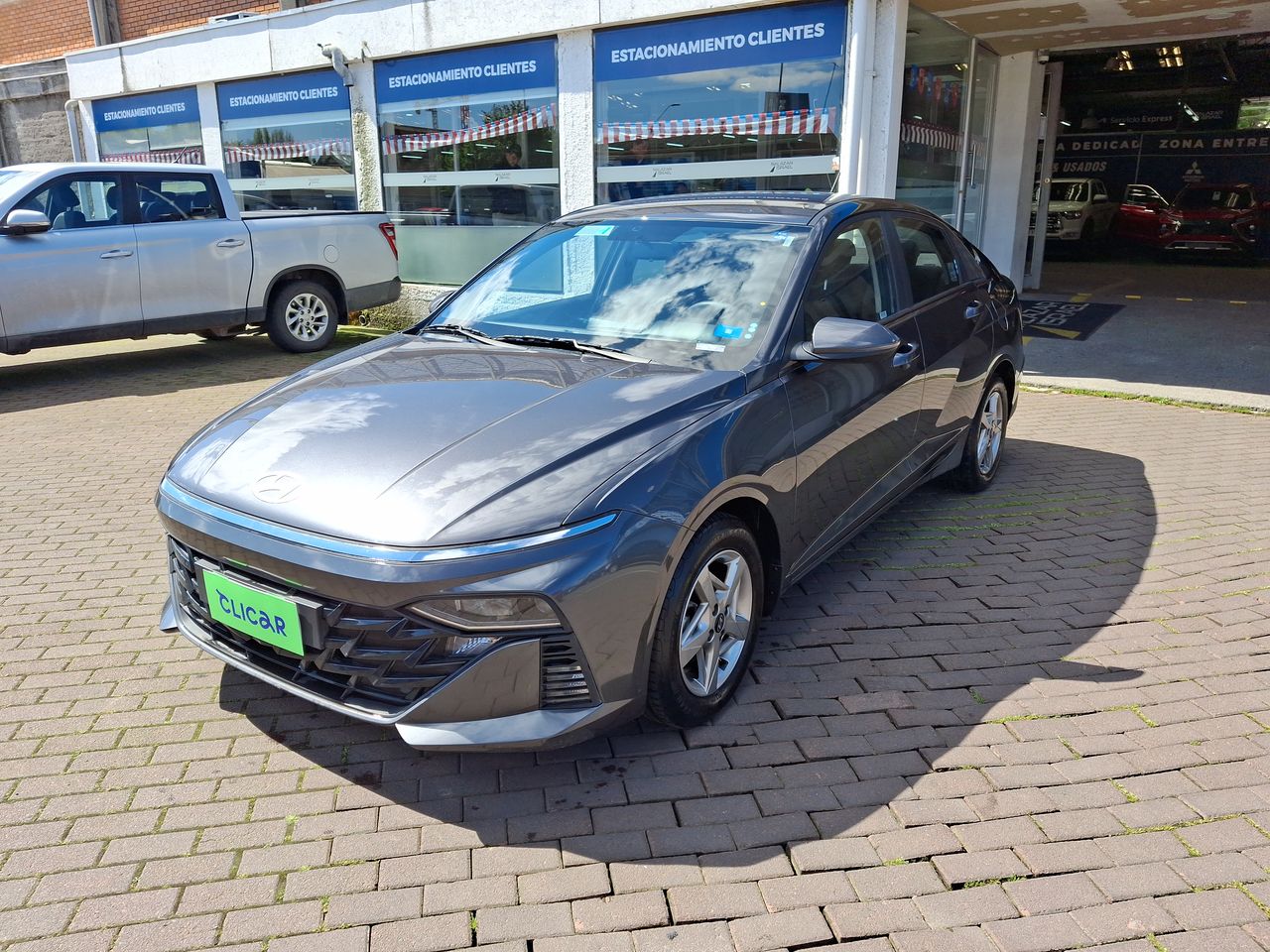 HYUNDAI - 3