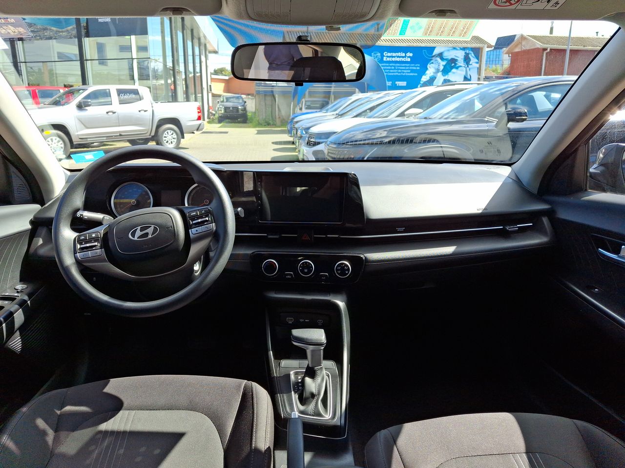 HYUNDAI - 9