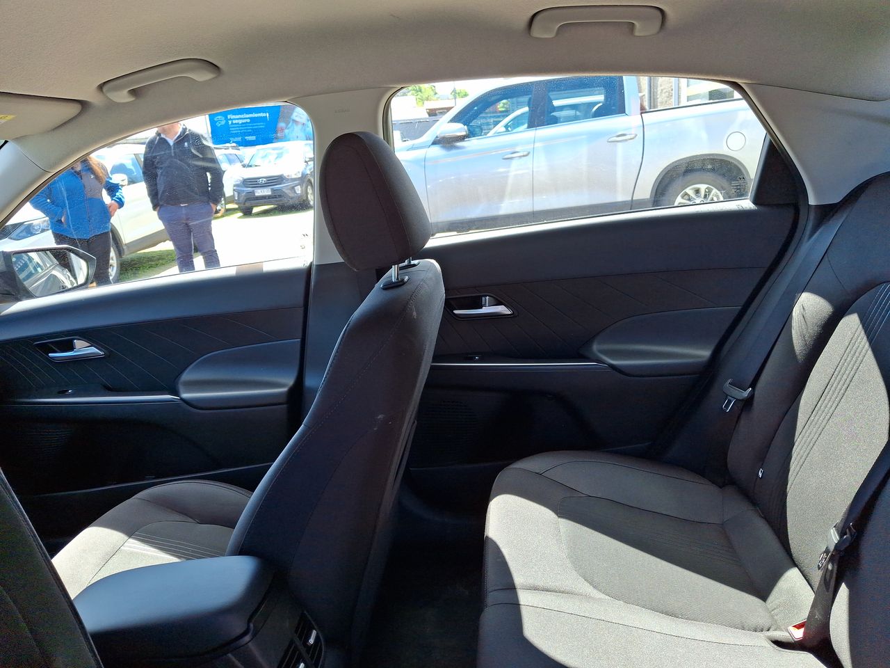HYUNDAI - 11