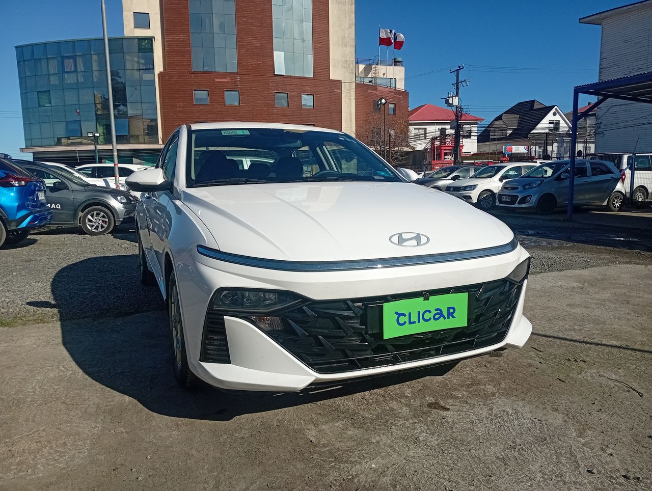 HYUNDAI - 2