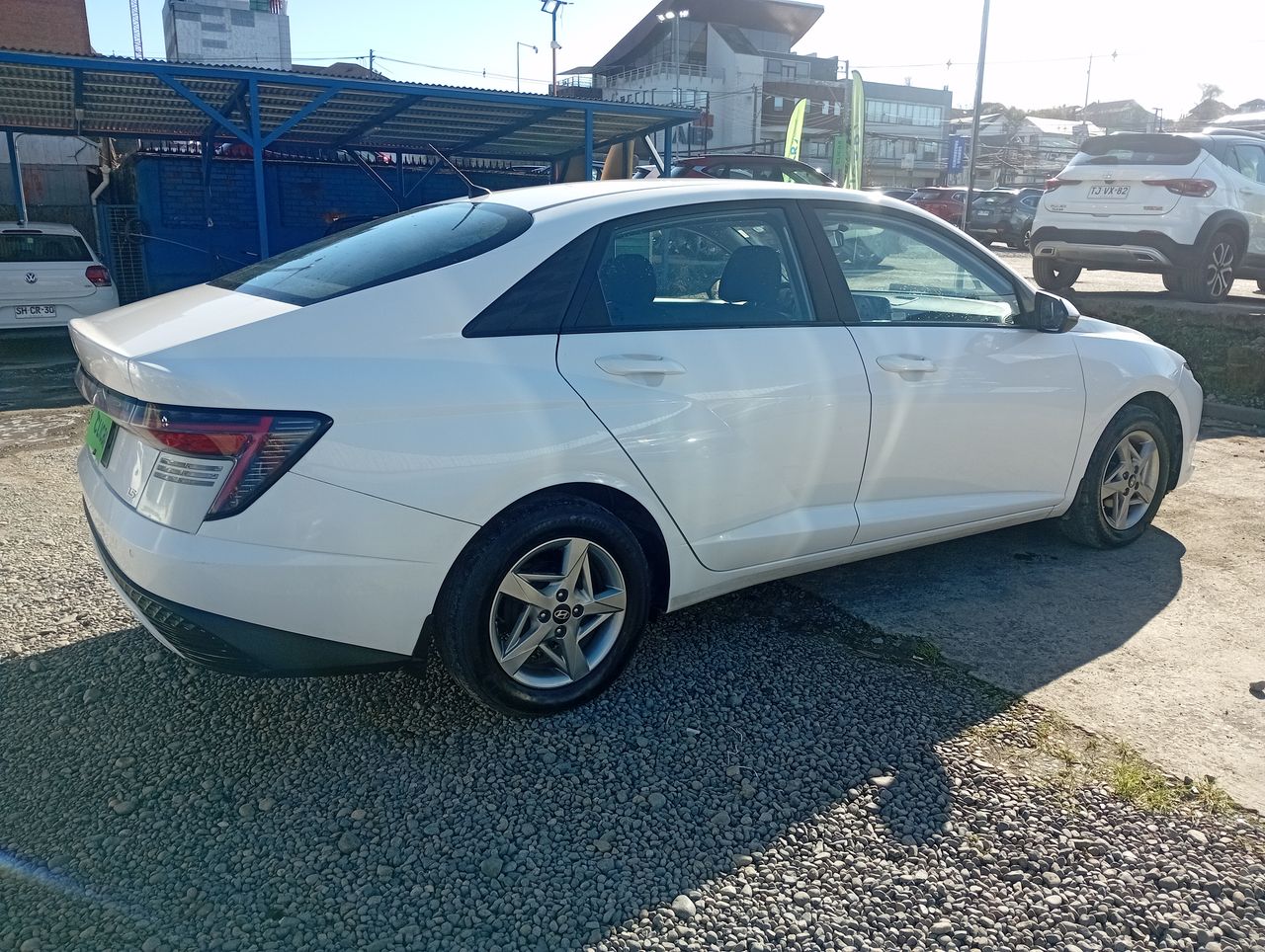 HYUNDAI - 7