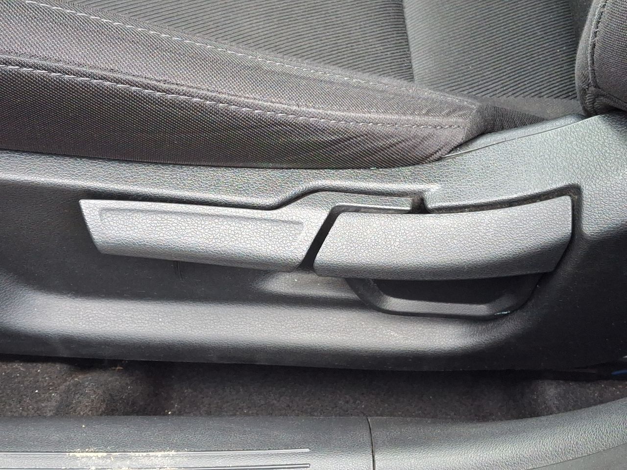 HYUNDAI - 24