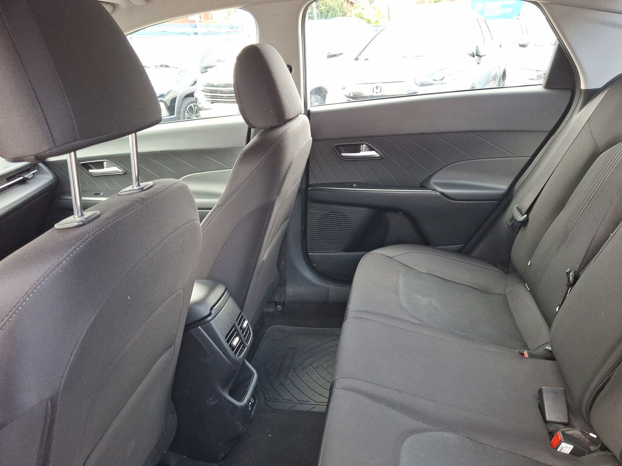 HYUNDAI - 11
