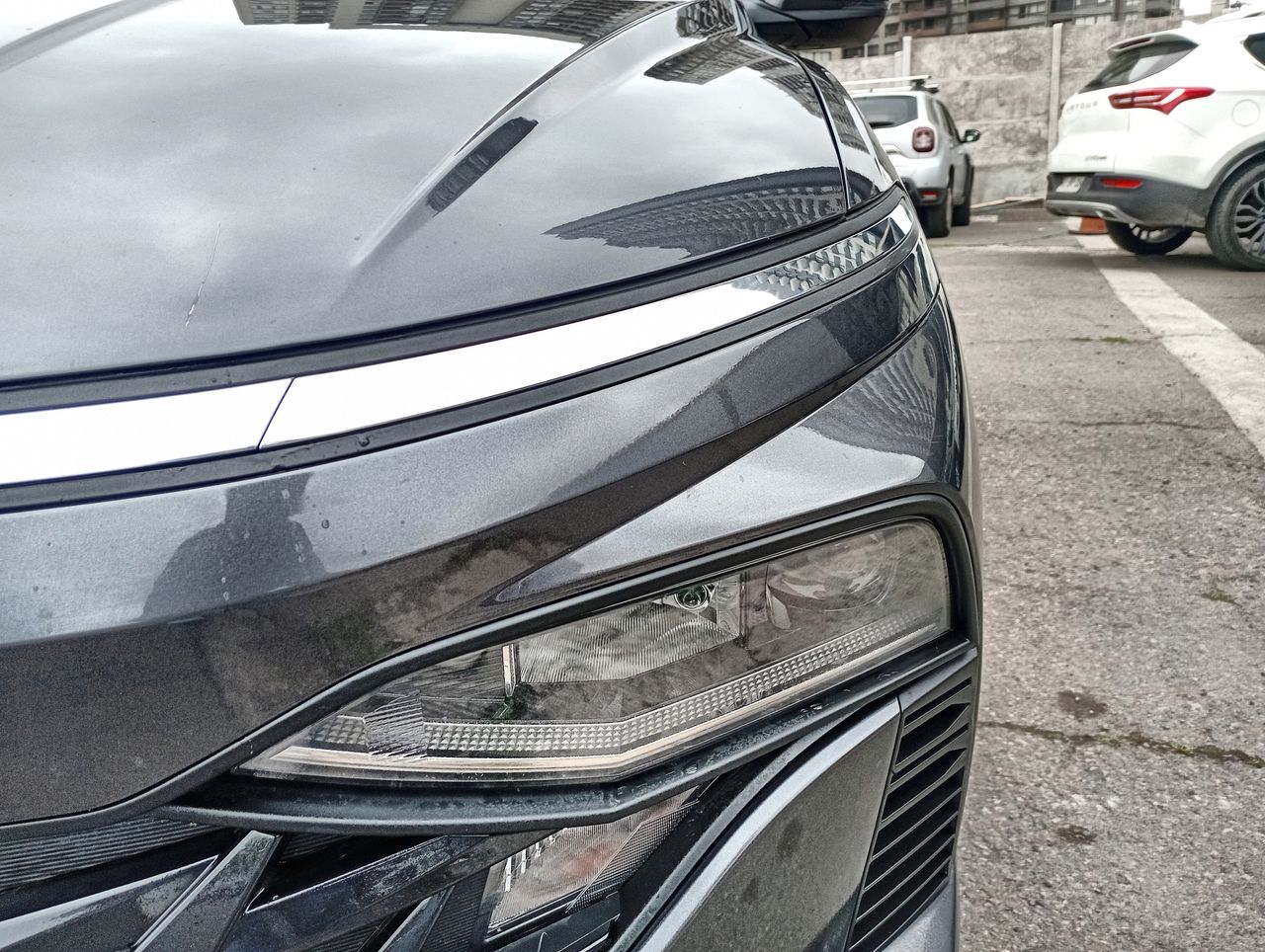 HYUNDAI - 19