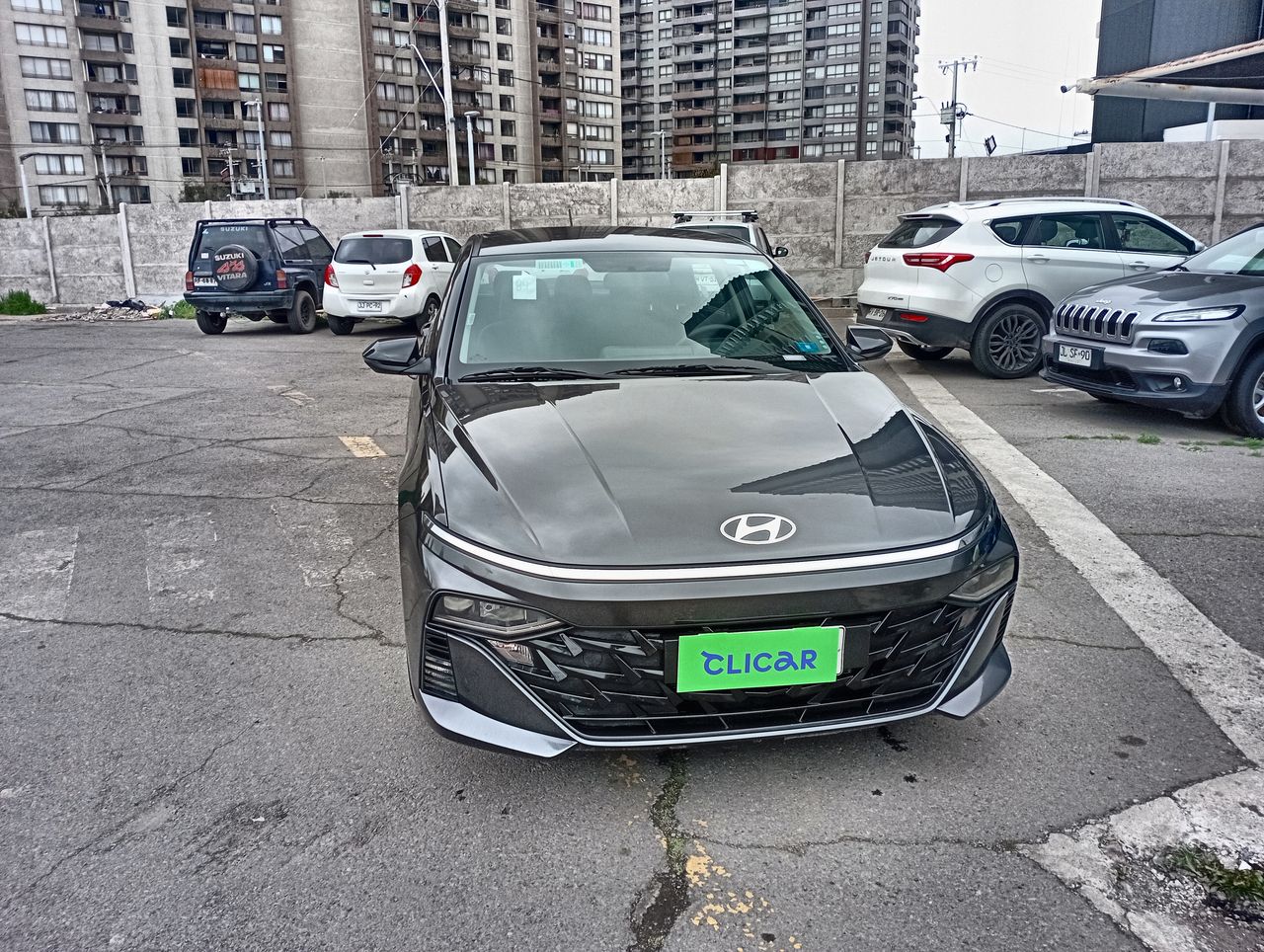 HYUNDAI - 2