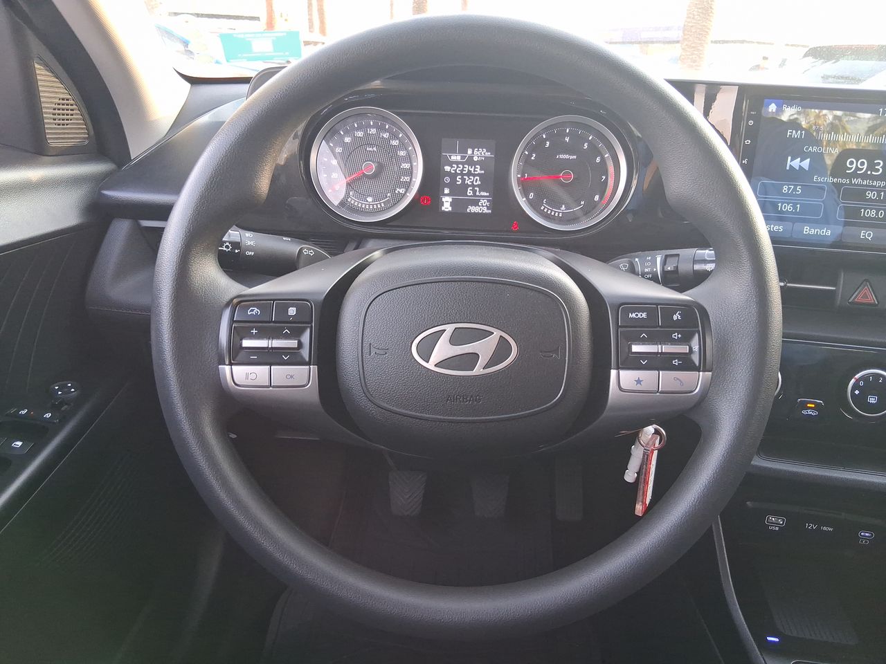HYUNDAI - 26