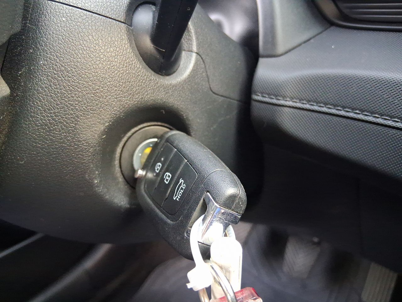 HYUNDAI - 36