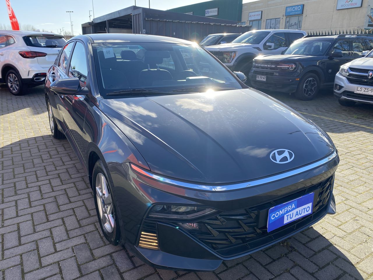 HYUNDAI - 1