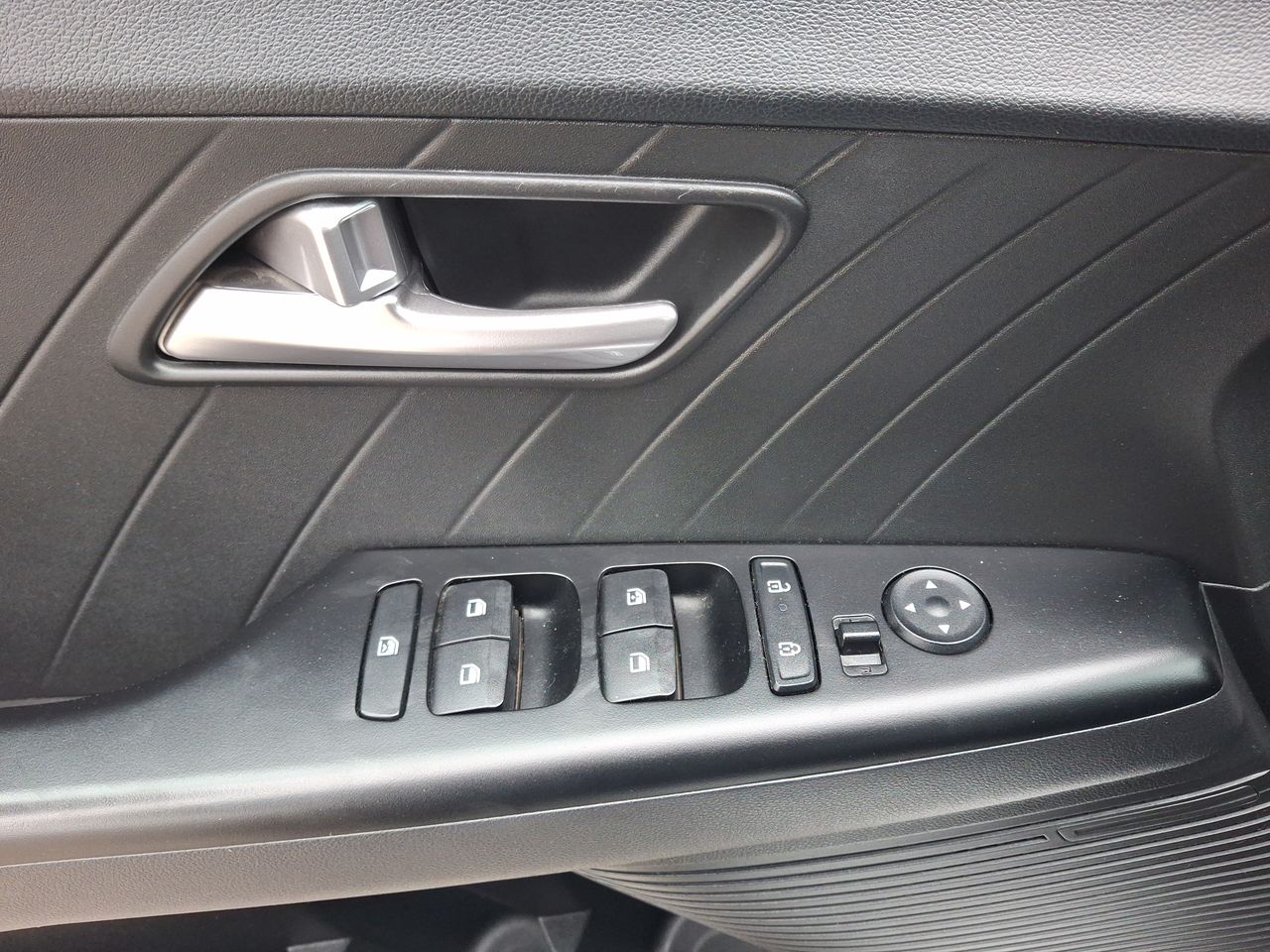 HYUNDAI - 19
