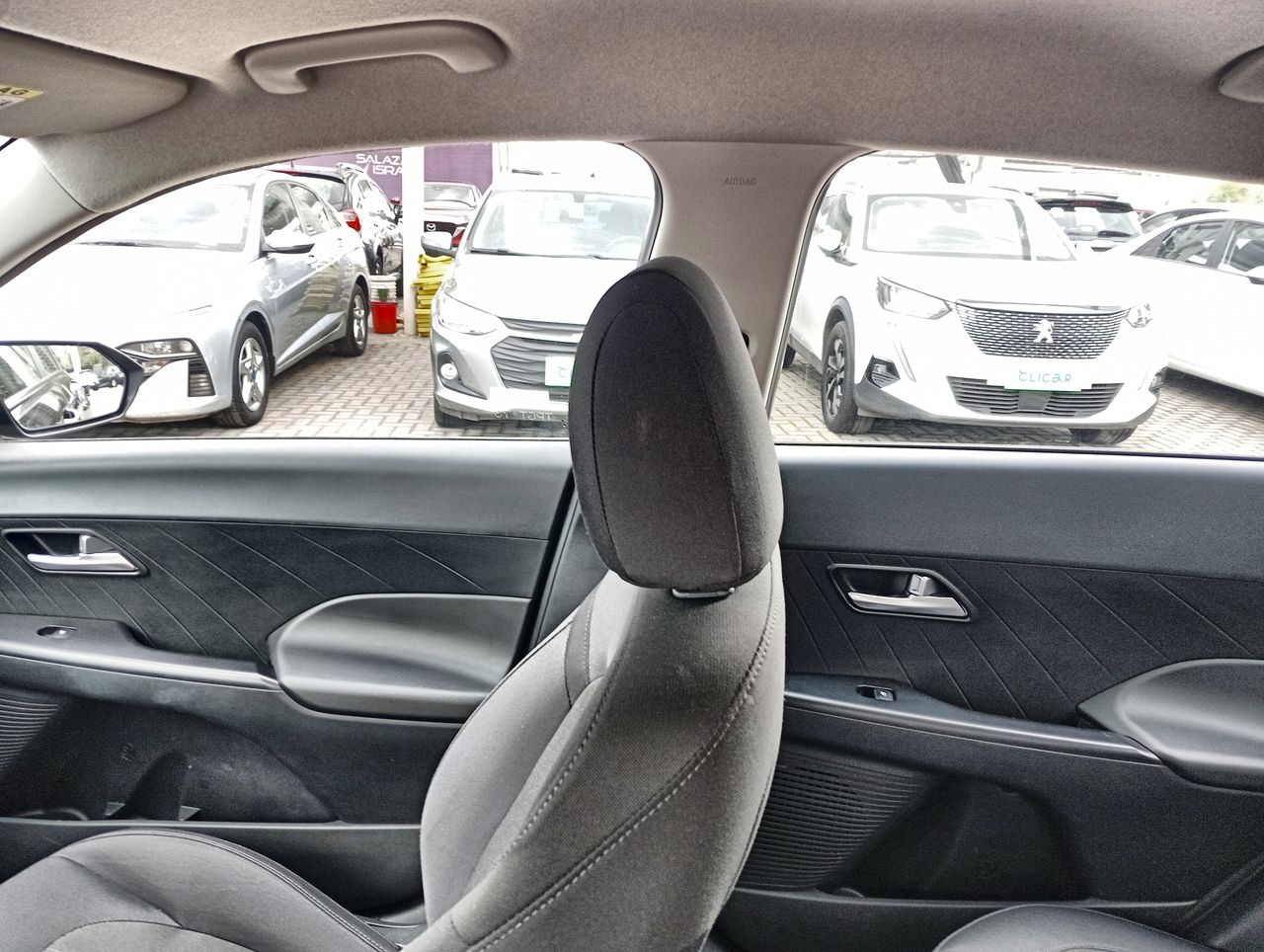 HYUNDAI - 11