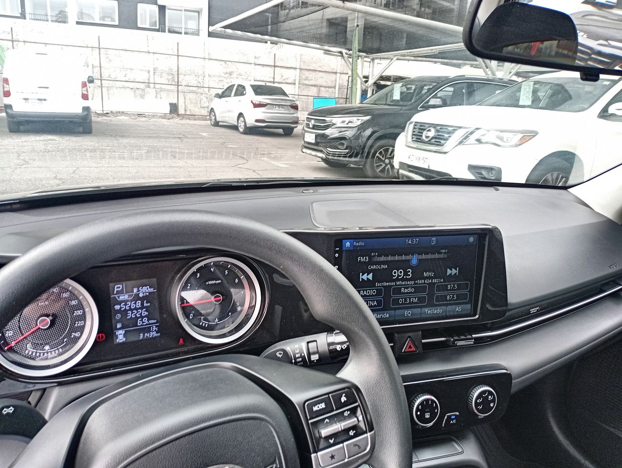 HYUNDAI - 32