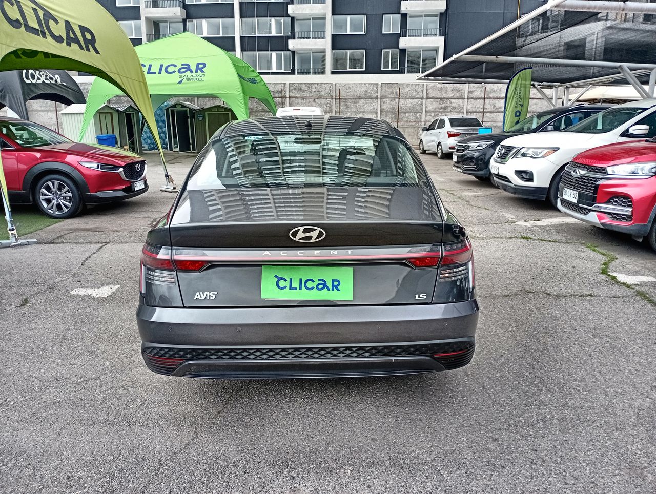 HYUNDAI - 6